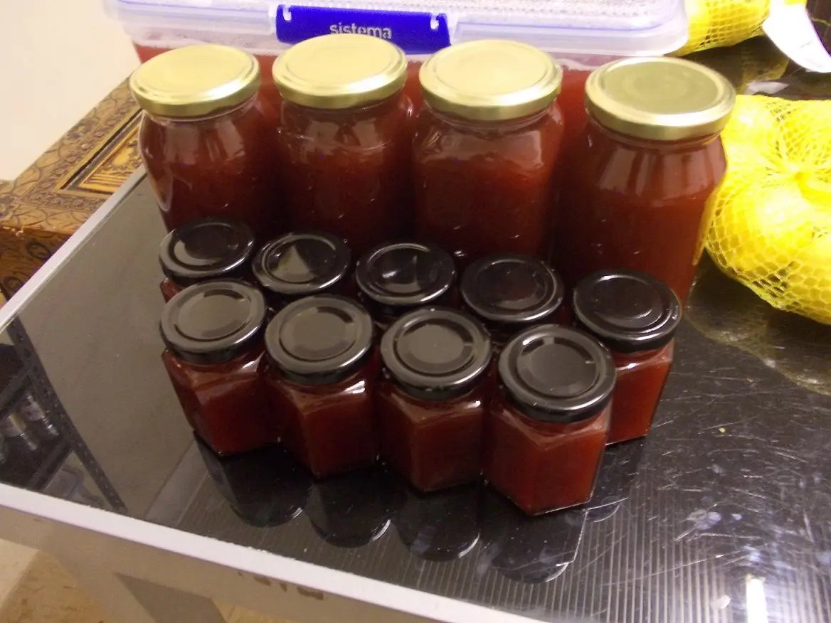 Fruit & Vegetables Quandongs Australia's amazing native desert